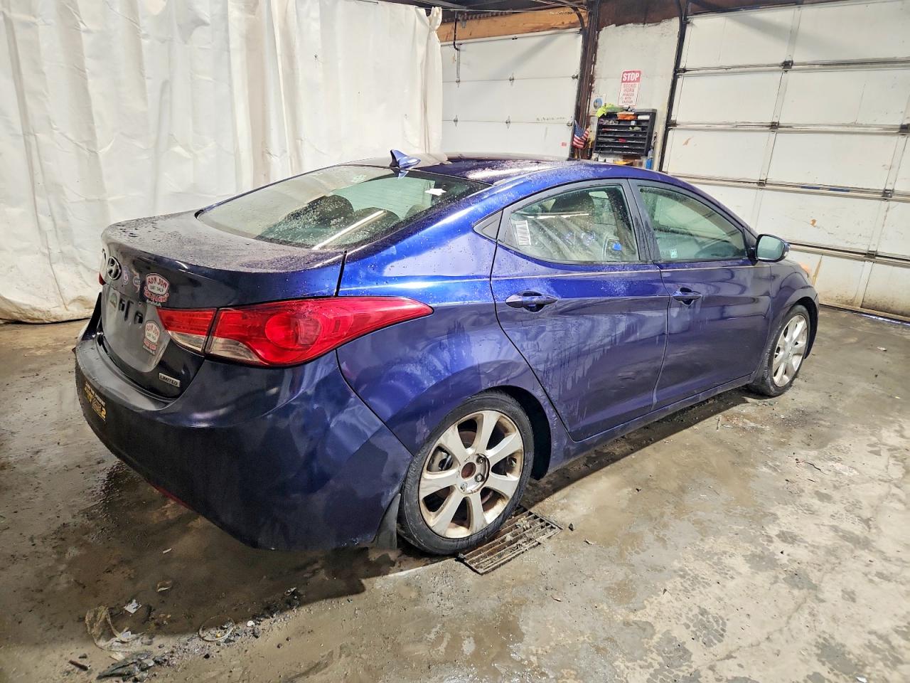 2013 HYUNDAI ELANTRA GLS photo 3