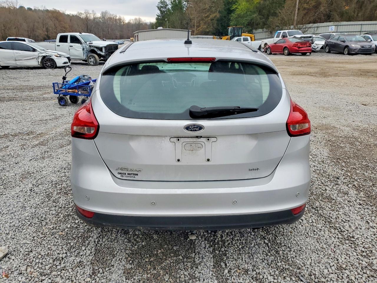 2017 FORD FOCUS SEL photo 6