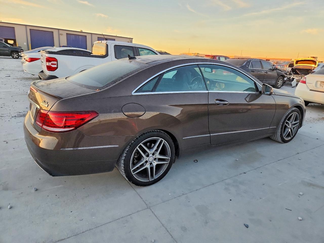 2014 MERCEDES-BENZ E 350 photo 3