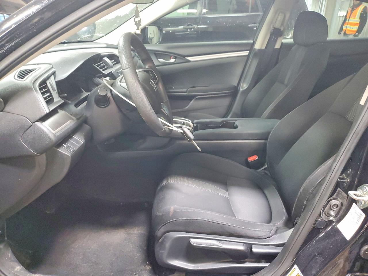 2016 HONDA CIVIC LX photo 7
