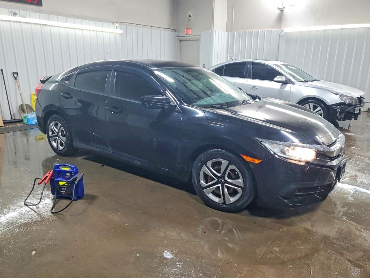 2016 HONDA CIVIC LX photo 4
