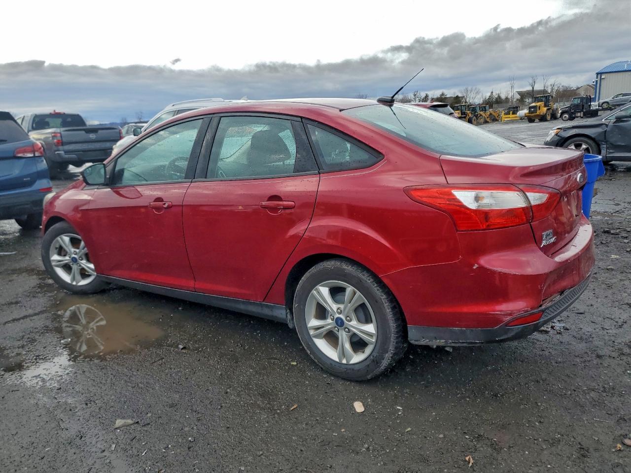2013 FORD FOCUS SE photo 2