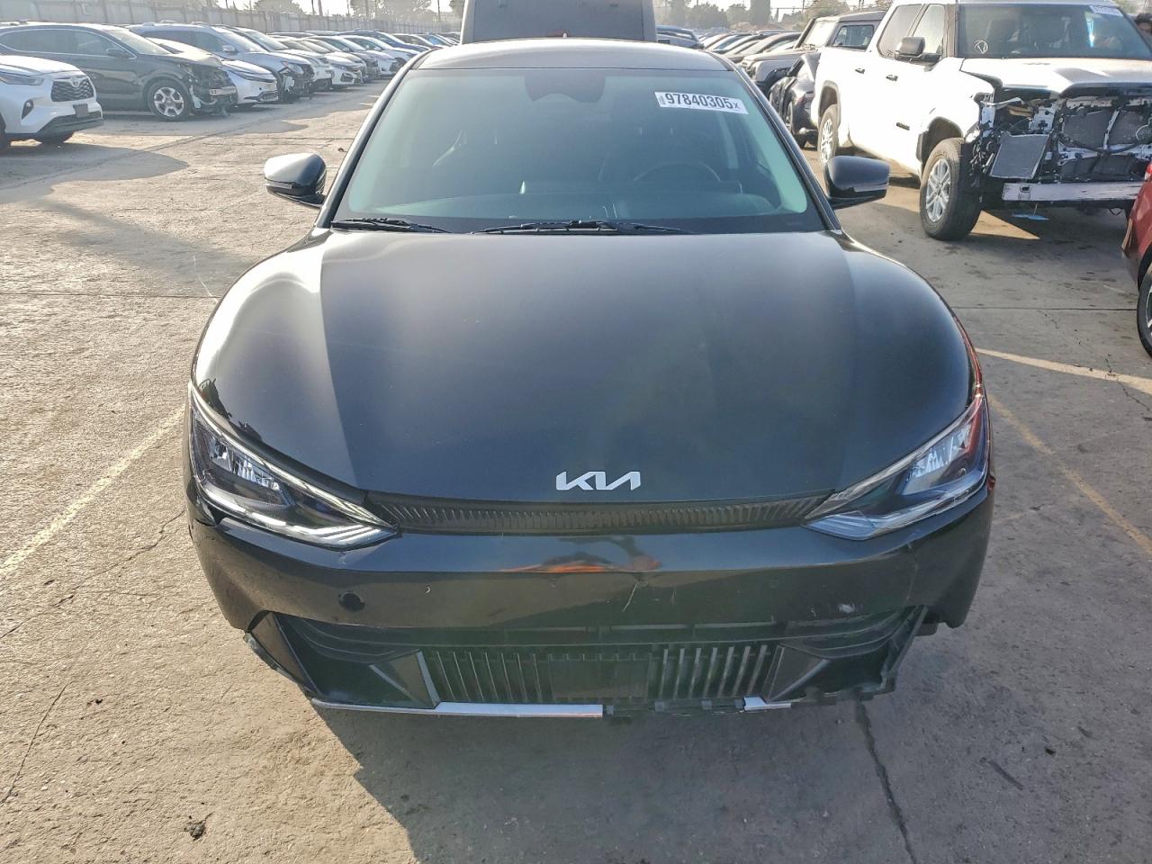 2022 KIA EV6 LIGHT photo 5