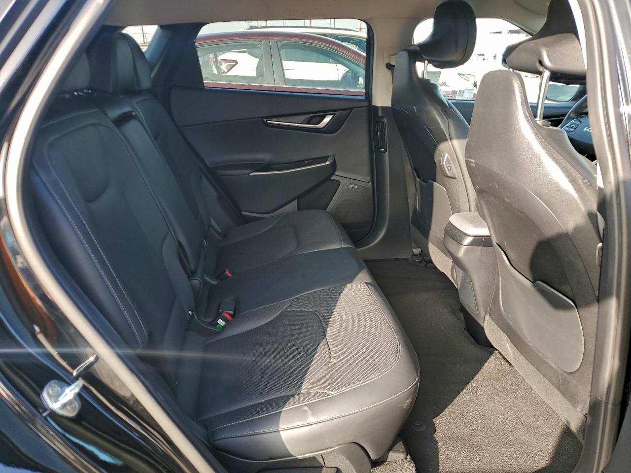 2022 KIA EV6 LIGHT photo 10