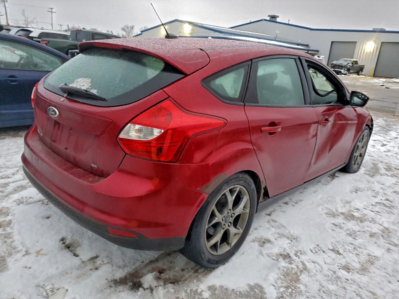 2014 FORD FOCUS SE photo 3