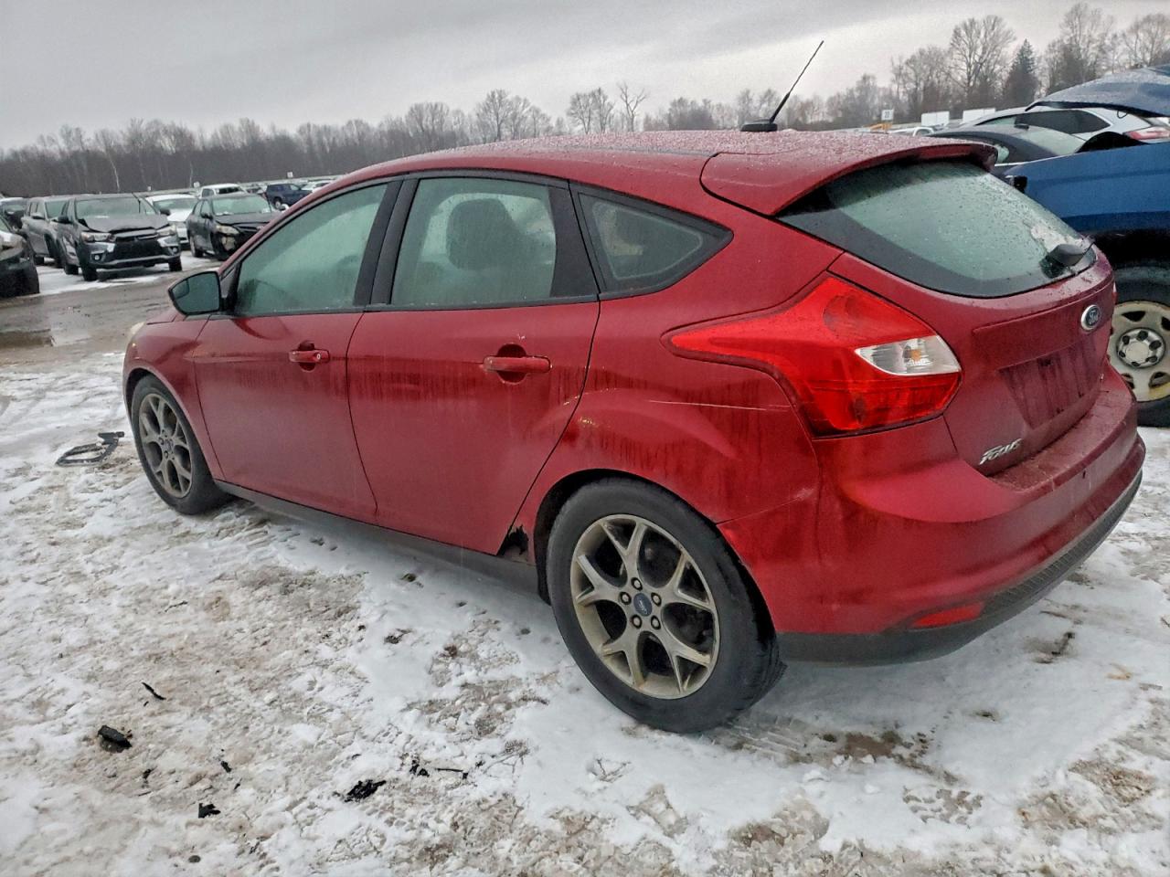 2014 FORD FOCUS SE photo 2