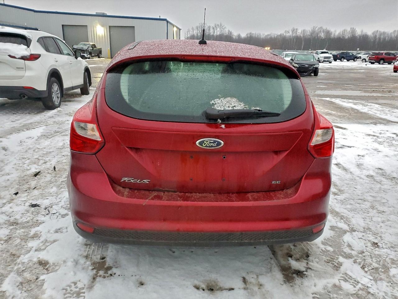 2014 FORD FOCUS SE photo 6