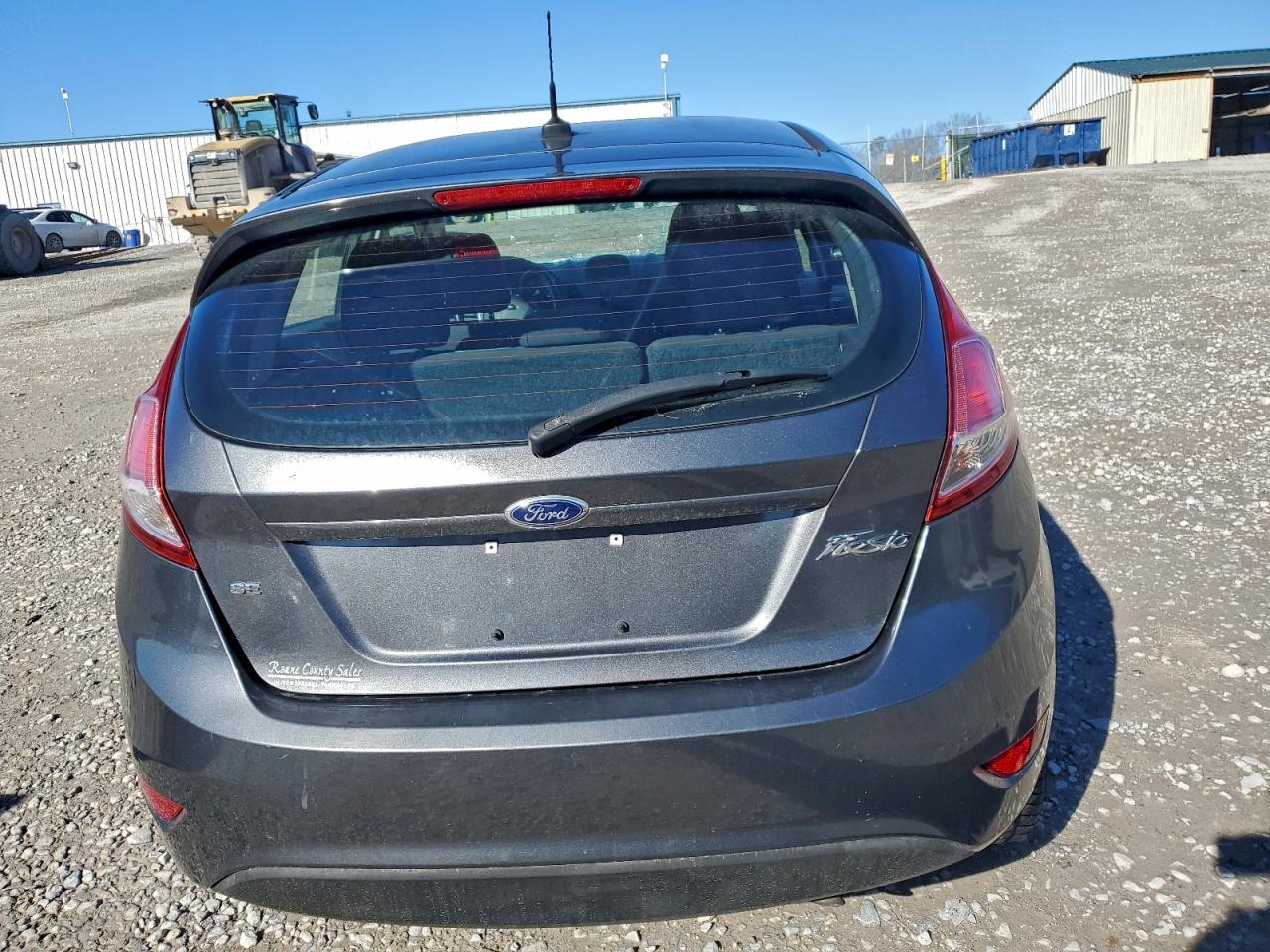 2015 FORD FIESTA SE photo 6