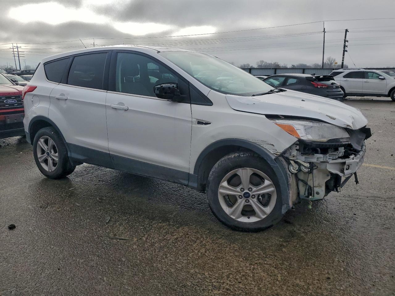 2016 FORD ESCAPE SE photo 4