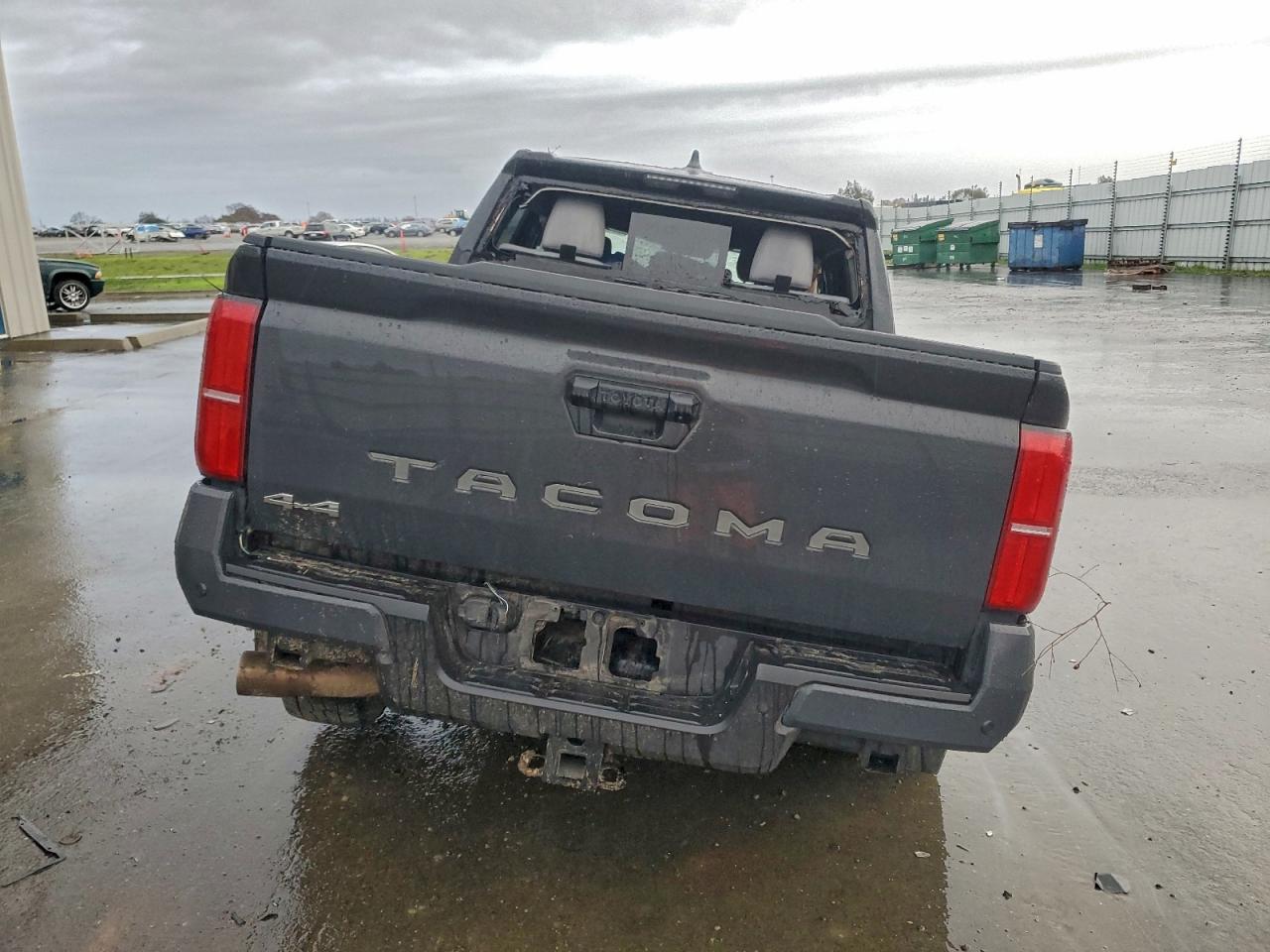 2024 TOYOTA TACOMA DOUBLE CAB photo 11