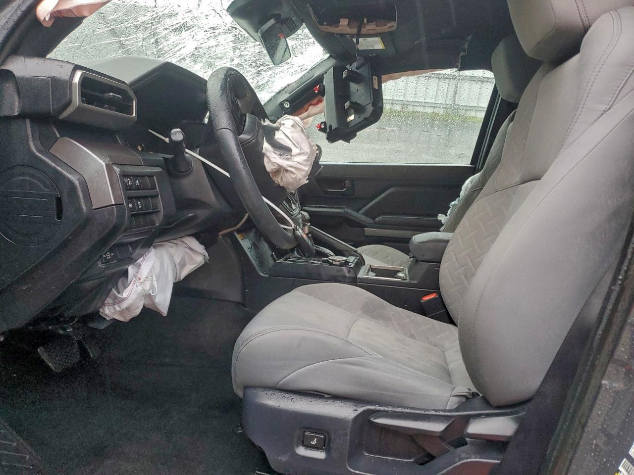 2024 TOYOTA TACOMA DOUBLE CAB photo 13