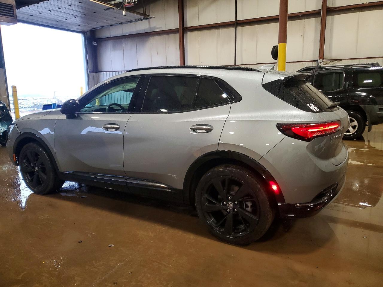 2023 BUICK ENVISION ESSENCE photo 2