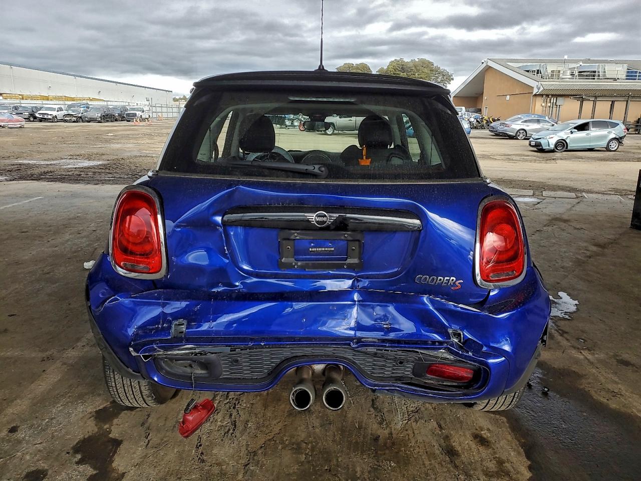 2019 MINI COOPER S photo 6