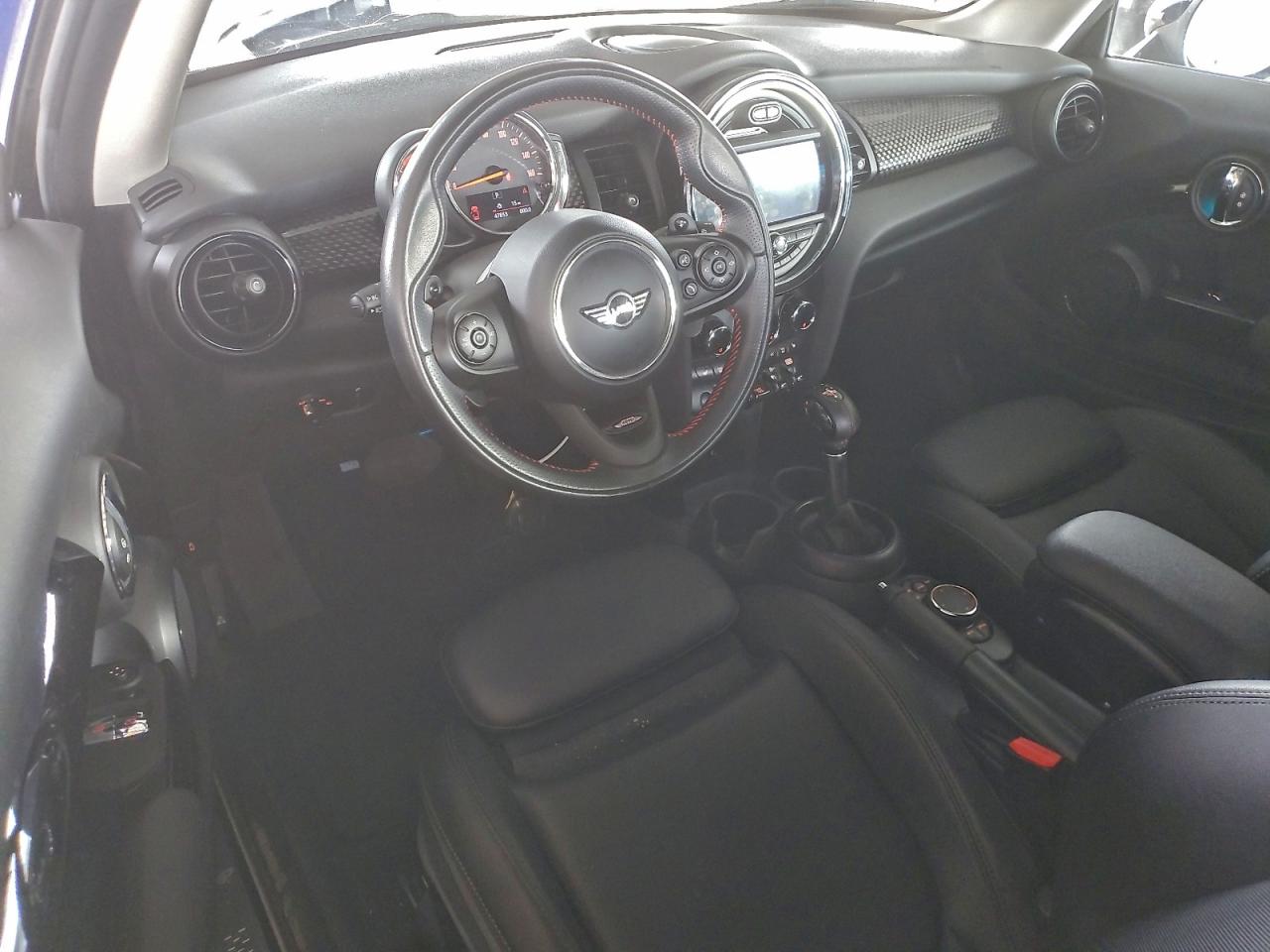 2019 MINI COOPER S photo 8