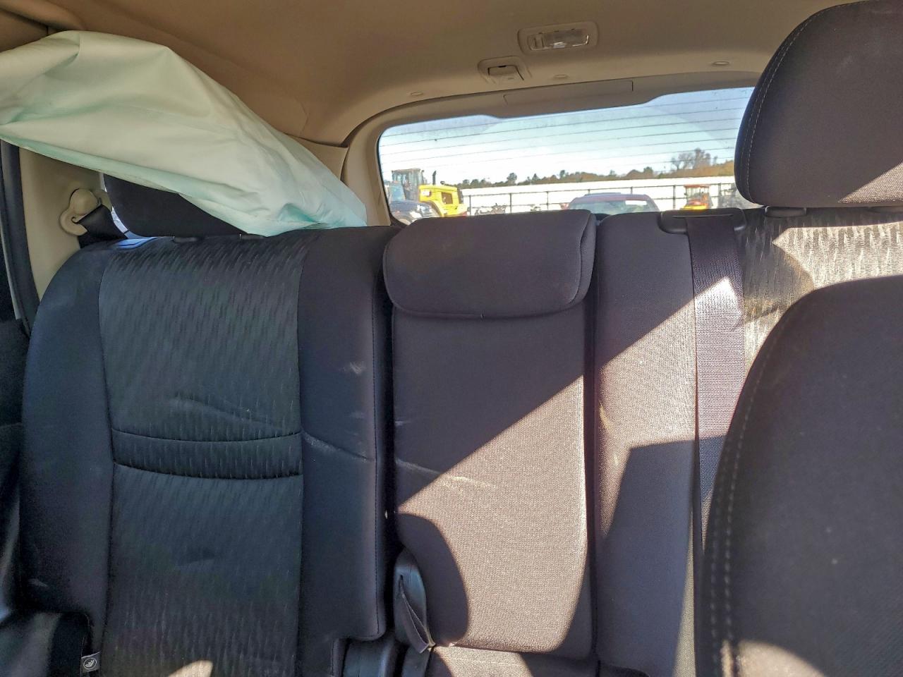 2019 NISSAN ROGUE S photo 19