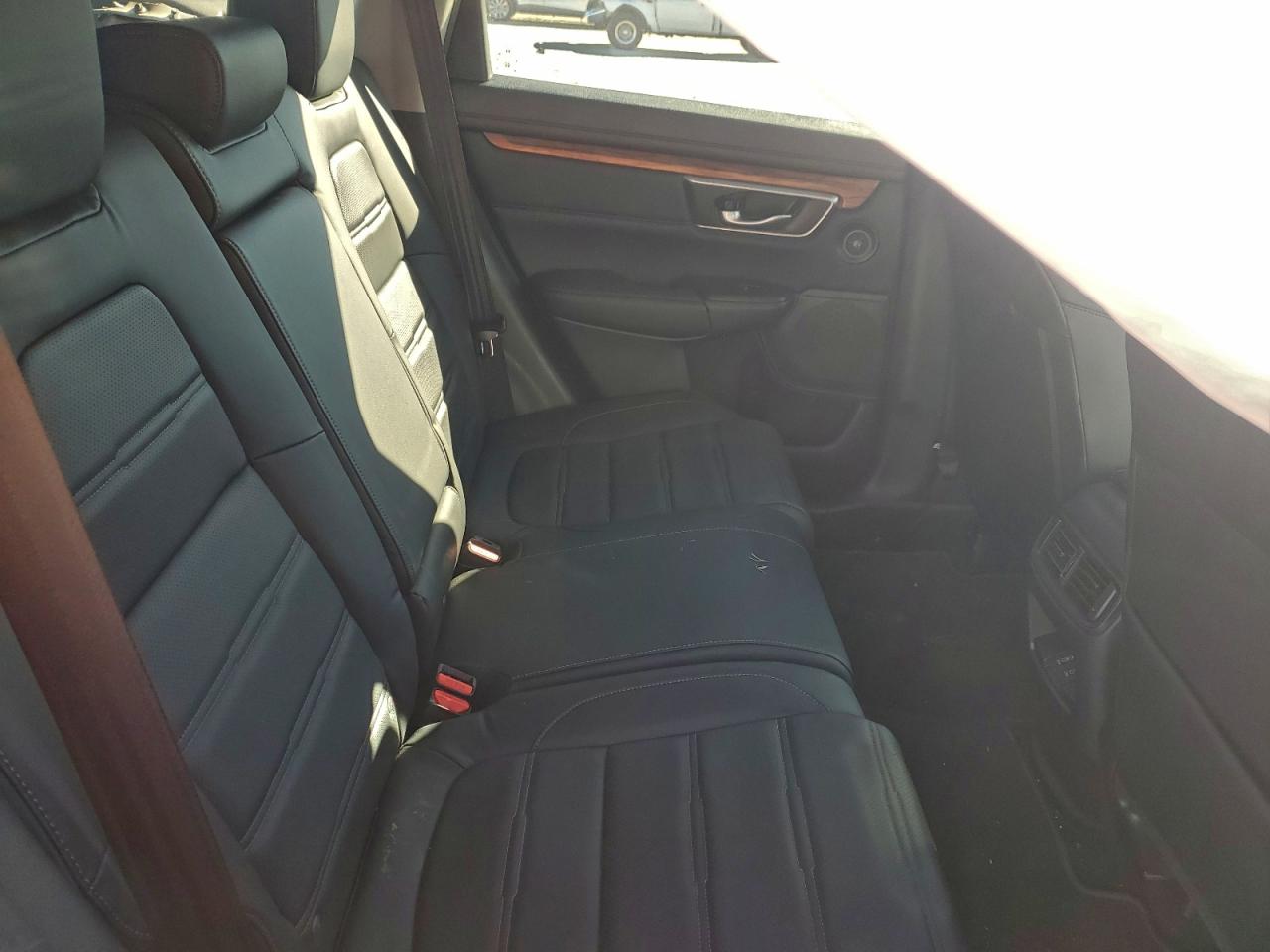 2019 NISSAN ROGUE S photo 21
