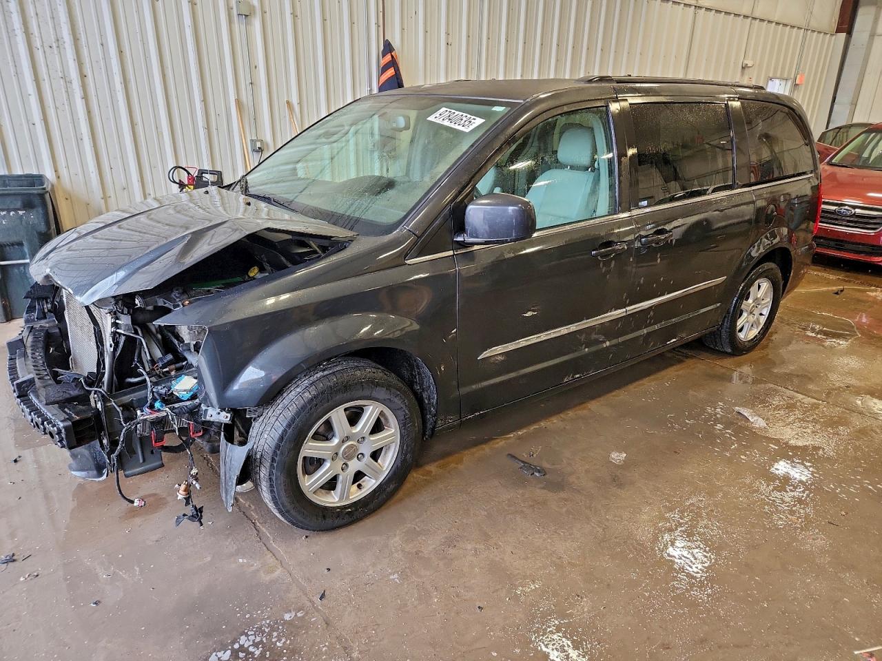 2012 CHRYSLER TOWN & COUNTRY