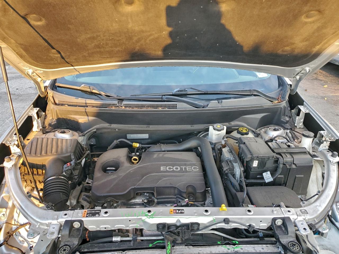 2018 CHEVROLET EQUINOX LT photo 12