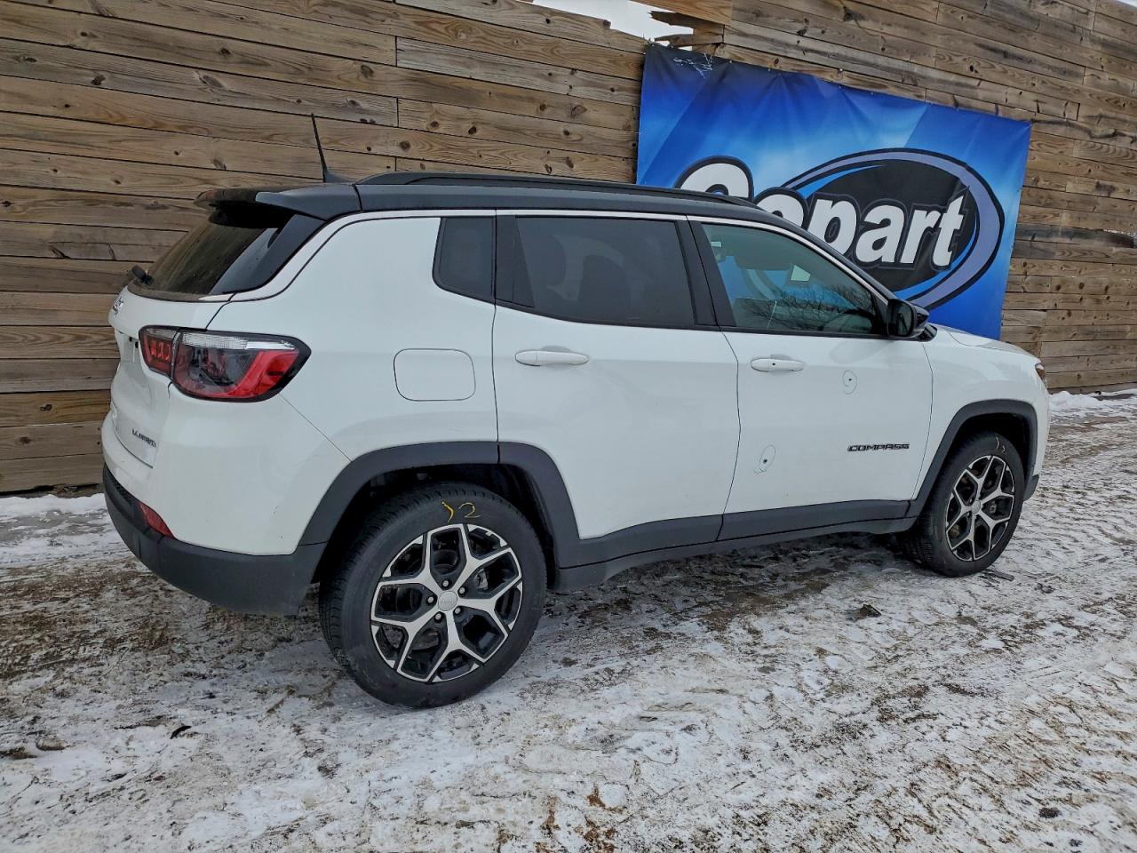 2024 JEEP COMPASS LIMITED photo 3