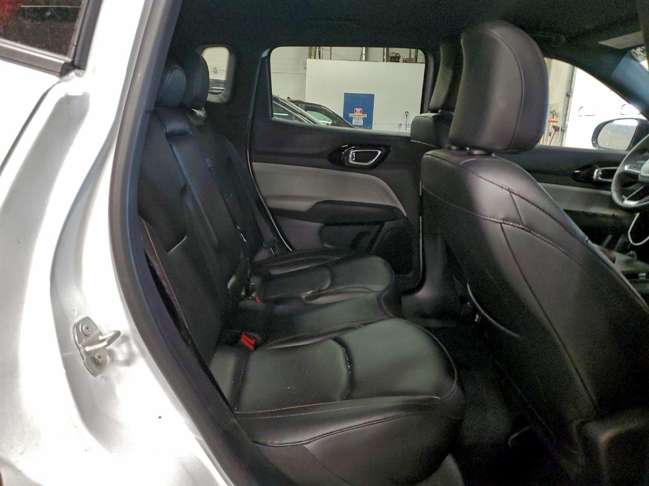 2024 JEEP COMPASS LIMITED photo 11