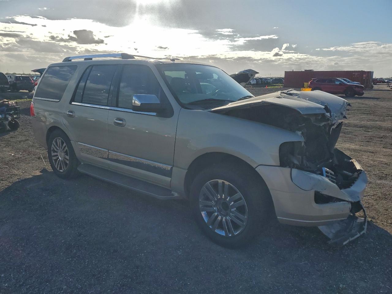2007 LINCOLN NAVIGATOR photo 4
