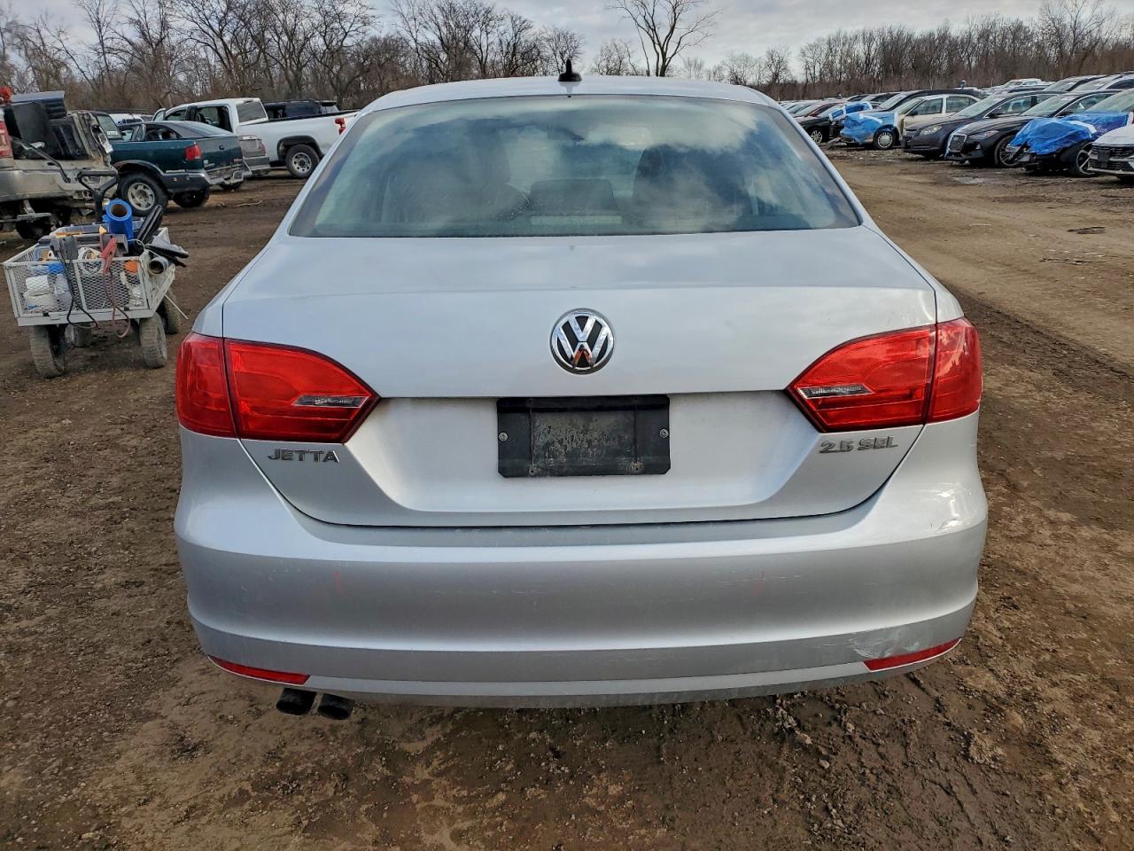 2011 VOLKSWAGEN JETTA SEL photo 6