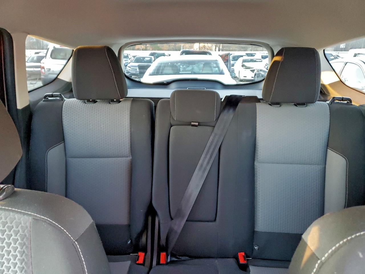 2017 FORD ESCAPE SE photo 10