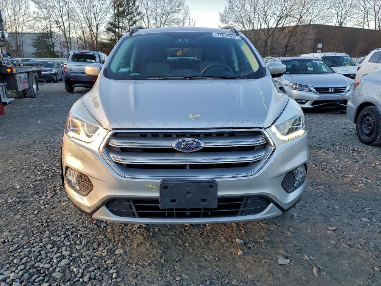 2017 FORD ESCAPE SE photo 5