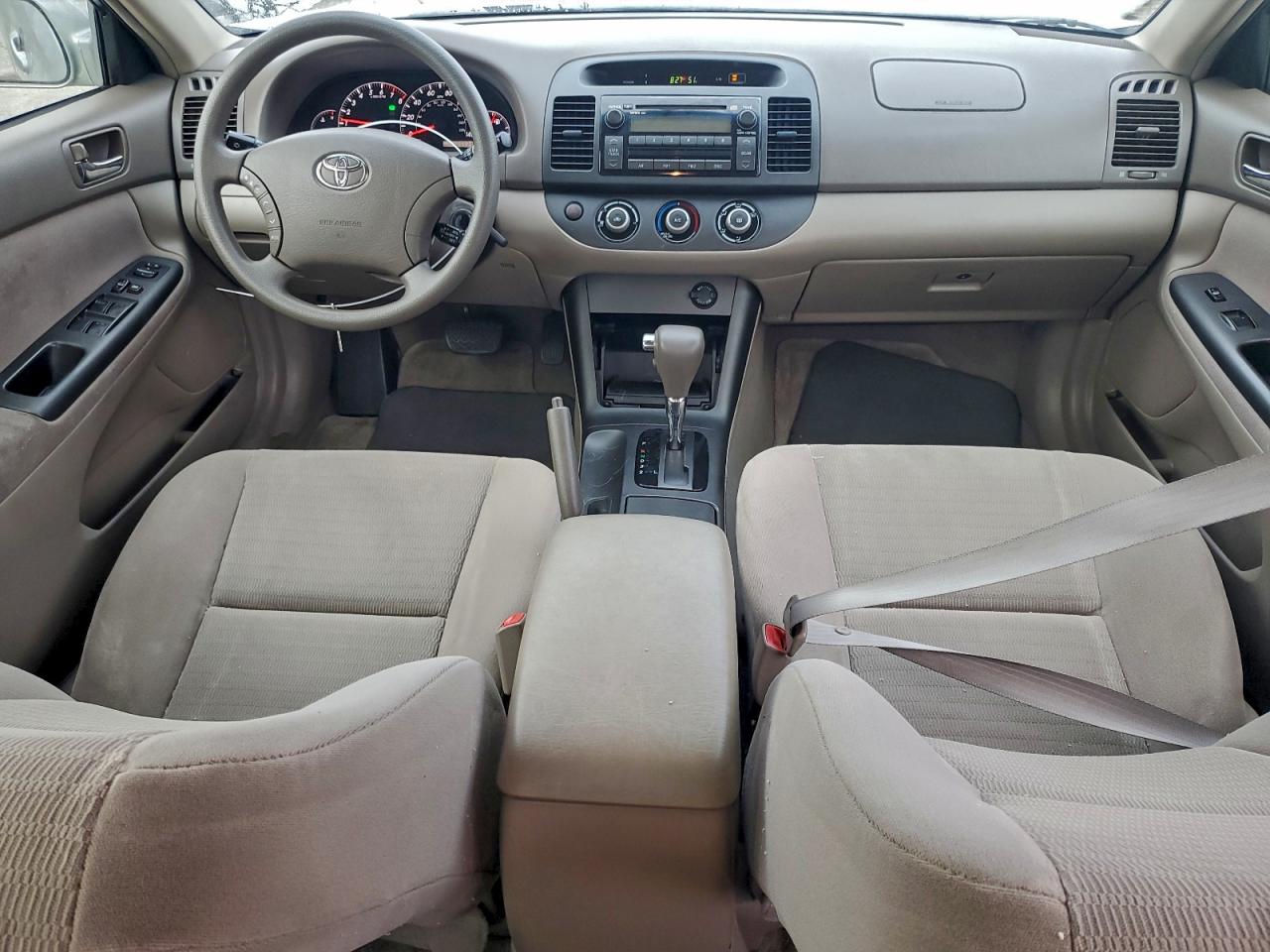 2005 TOYOTA CAMRY LE photo 8