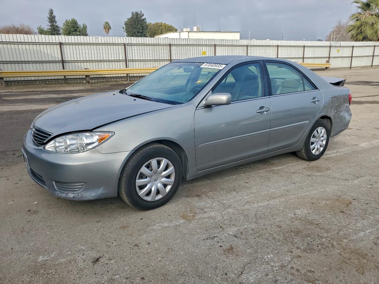 2005 TOYOTA CAMRY
