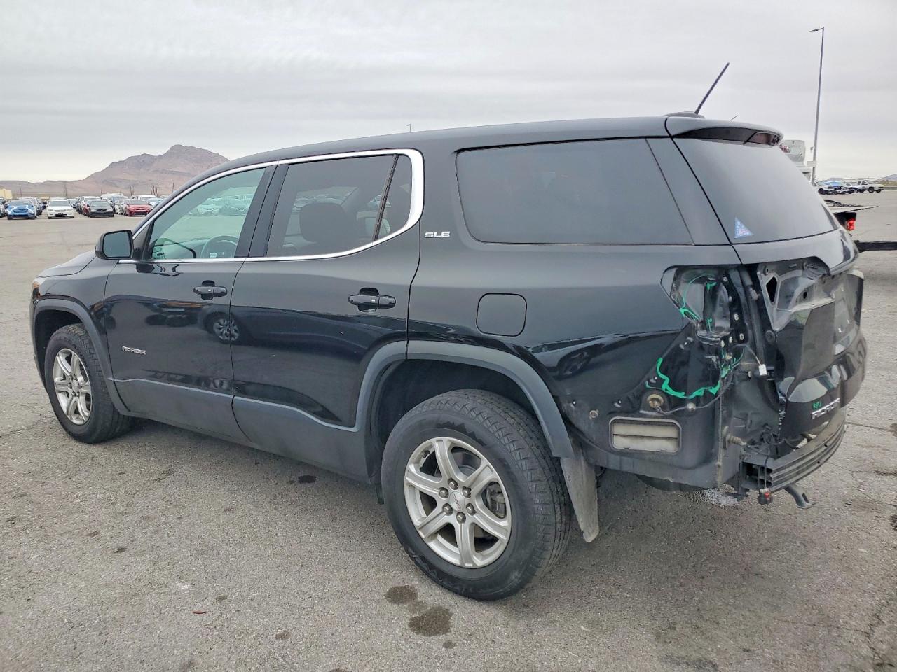 2019 GMC ACADIA SLE photo 3