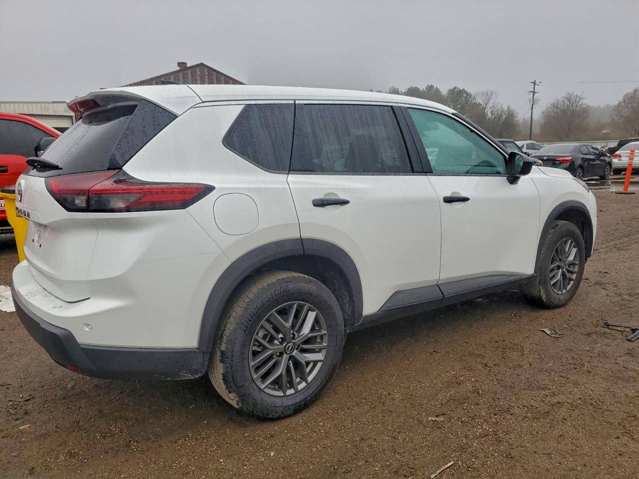 2025 NISSAN ROGUE S photo 3