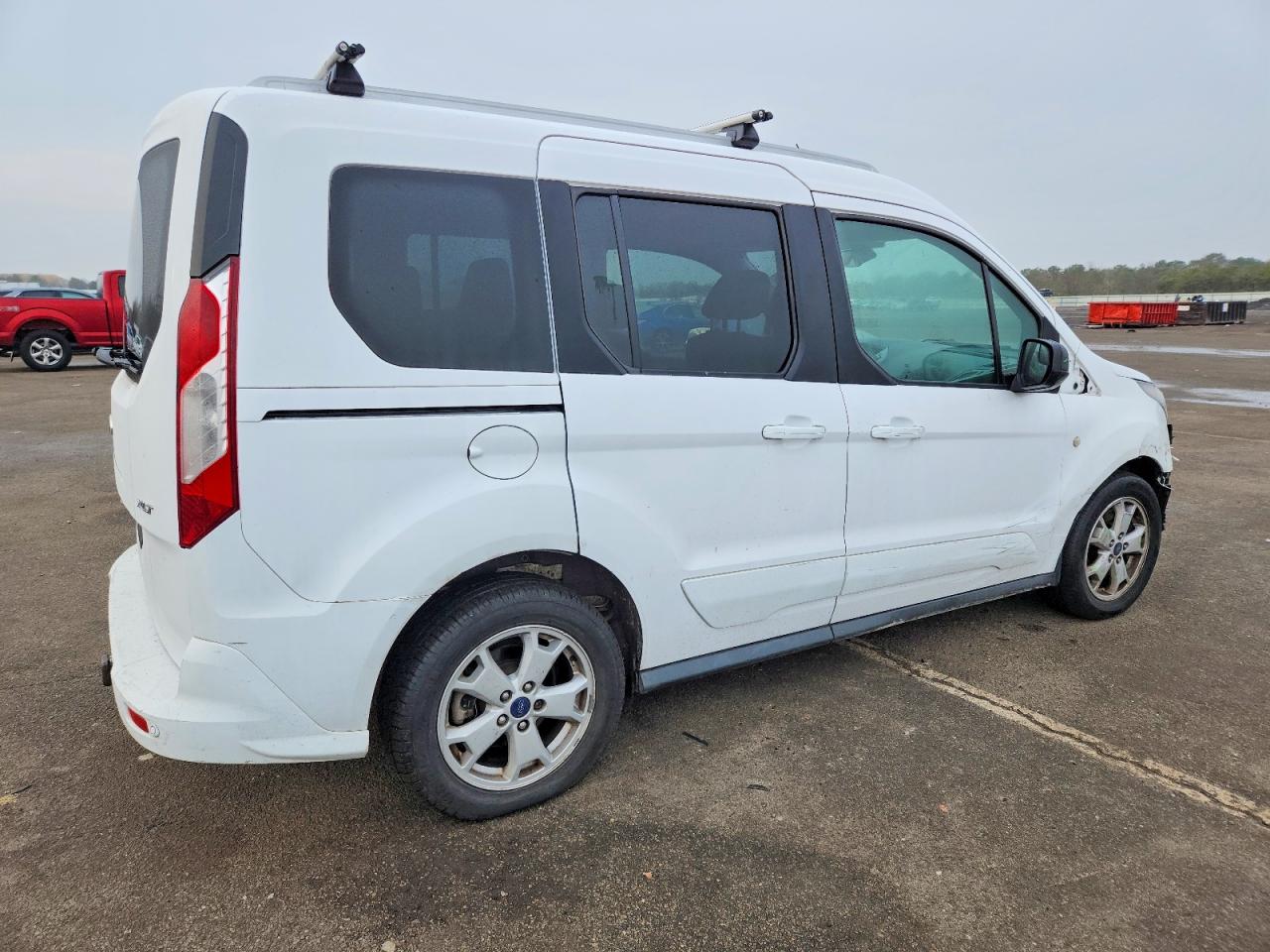 2015 FORD TRANSIT CONNECT XLT photo 3