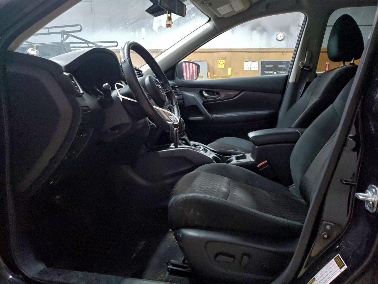 2019 NISSAN ROGUE S photo 7