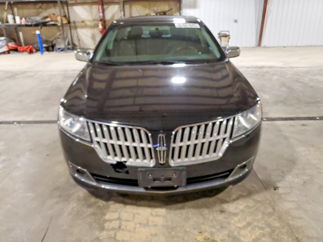 2011 LINCOLN MKZ photo 5