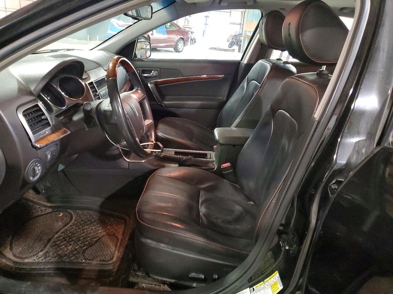 2011 LINCOLN MKZ photo 7