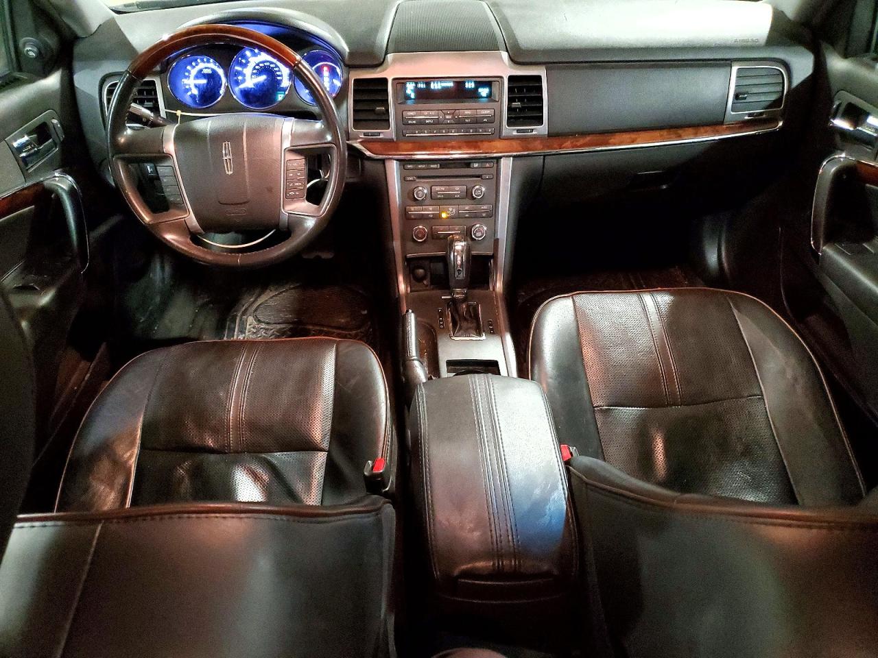 2011 LINCOLN MKZ photo 8