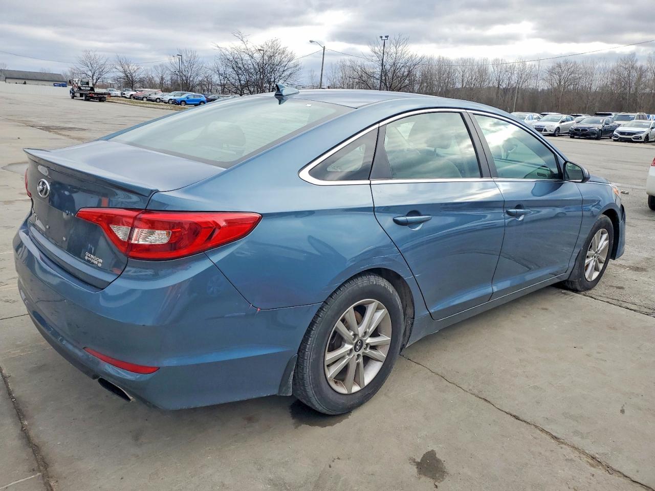 2015 HYUNDAI SONATA SE photo 5