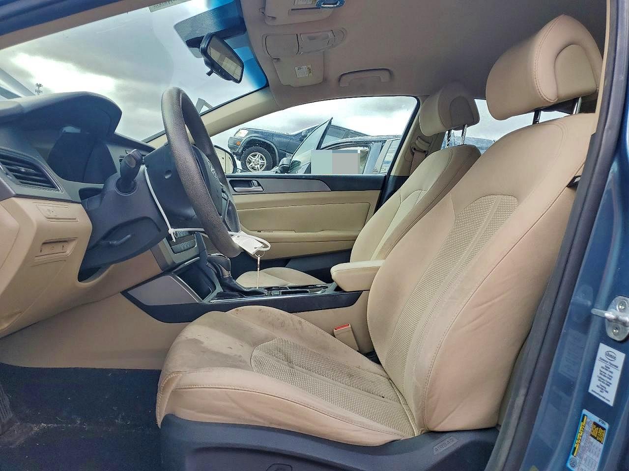 2015 HYUNDAI SONATA SE photo 13