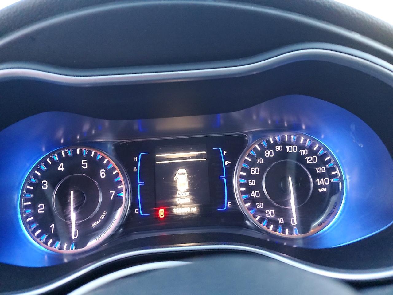 2016 CHRYSLER 200 LIMITED photo 9