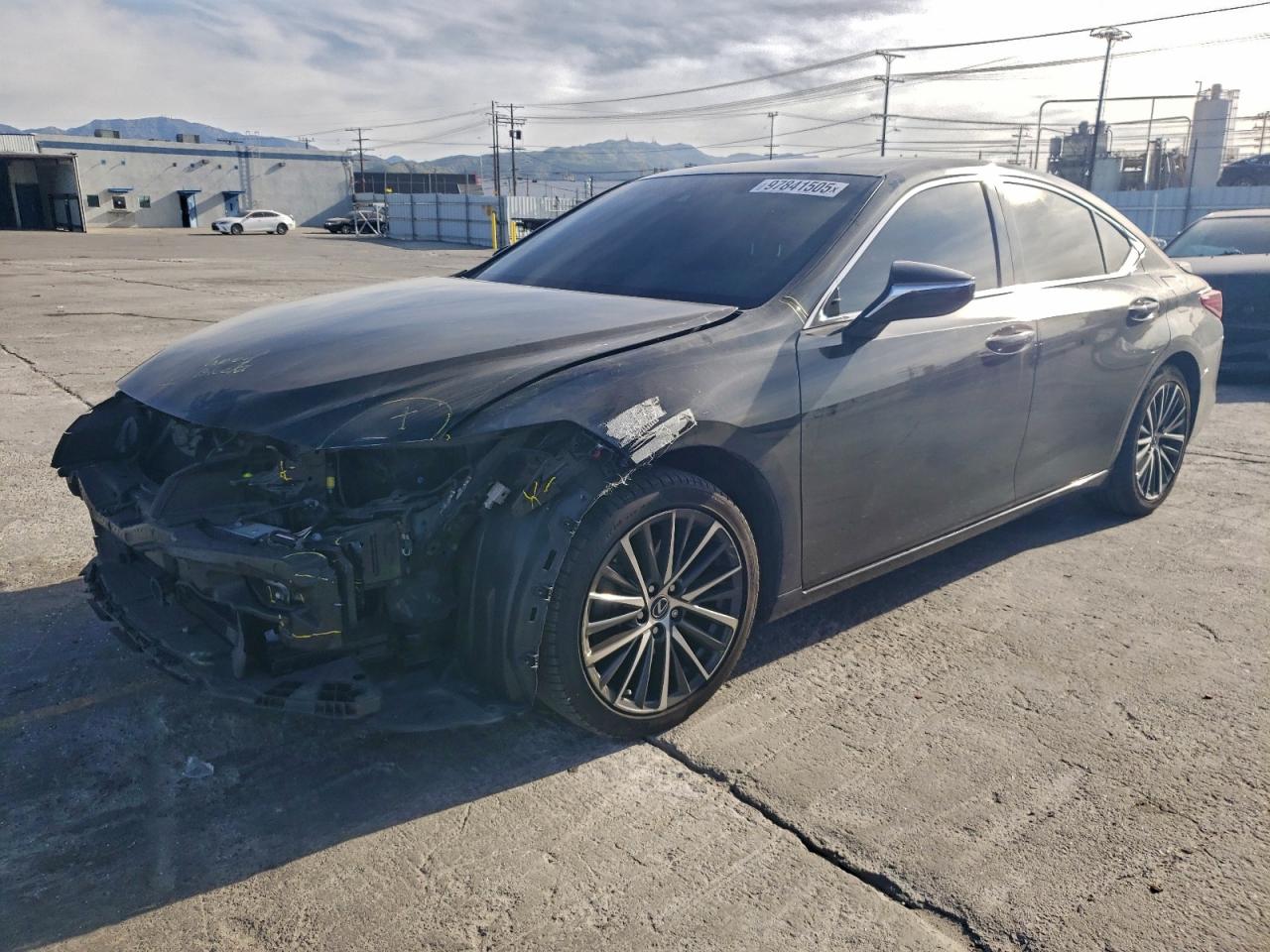 2023 LEXUS ES