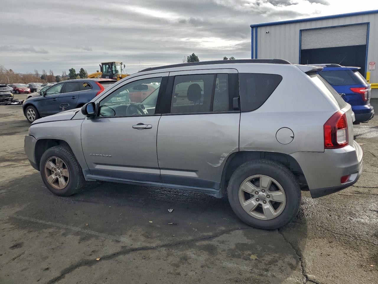 2016 JEEP COMPASS SPORT photo 2