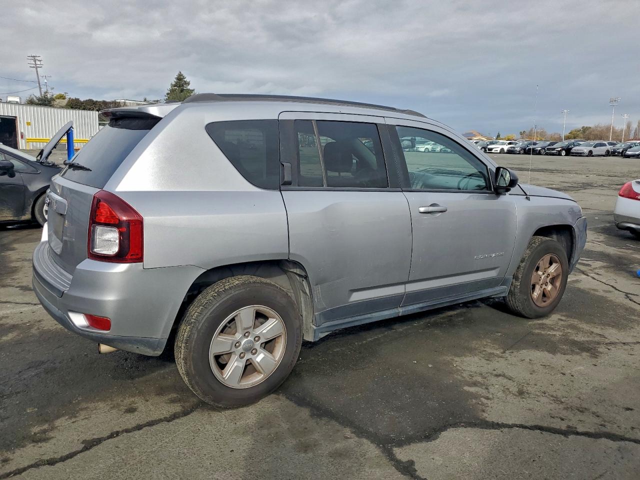 2016 JEEP COMPASS SPORT photo 3