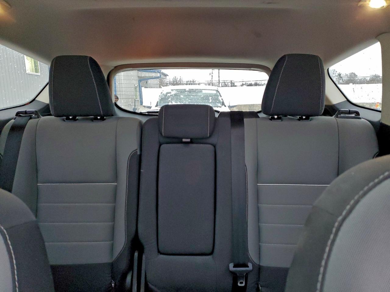 2015 FORD ESCAPE SE photo 10