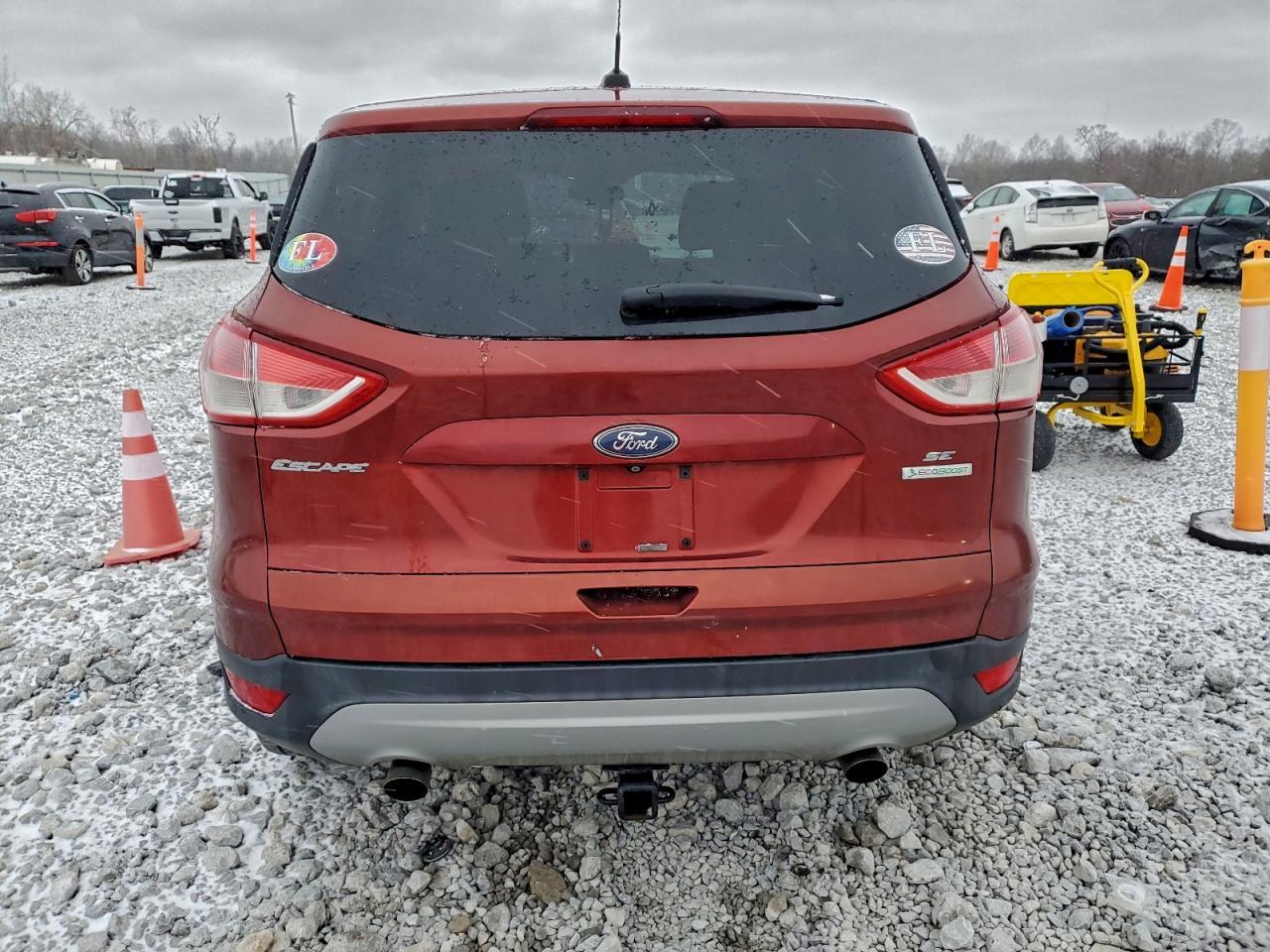 2015 FORD ESCAPE SE photo 6