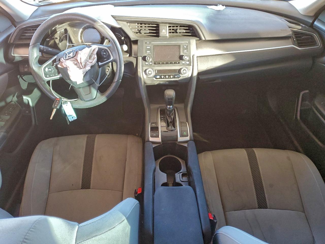 2016 HONDA CIVIC LX photo 8