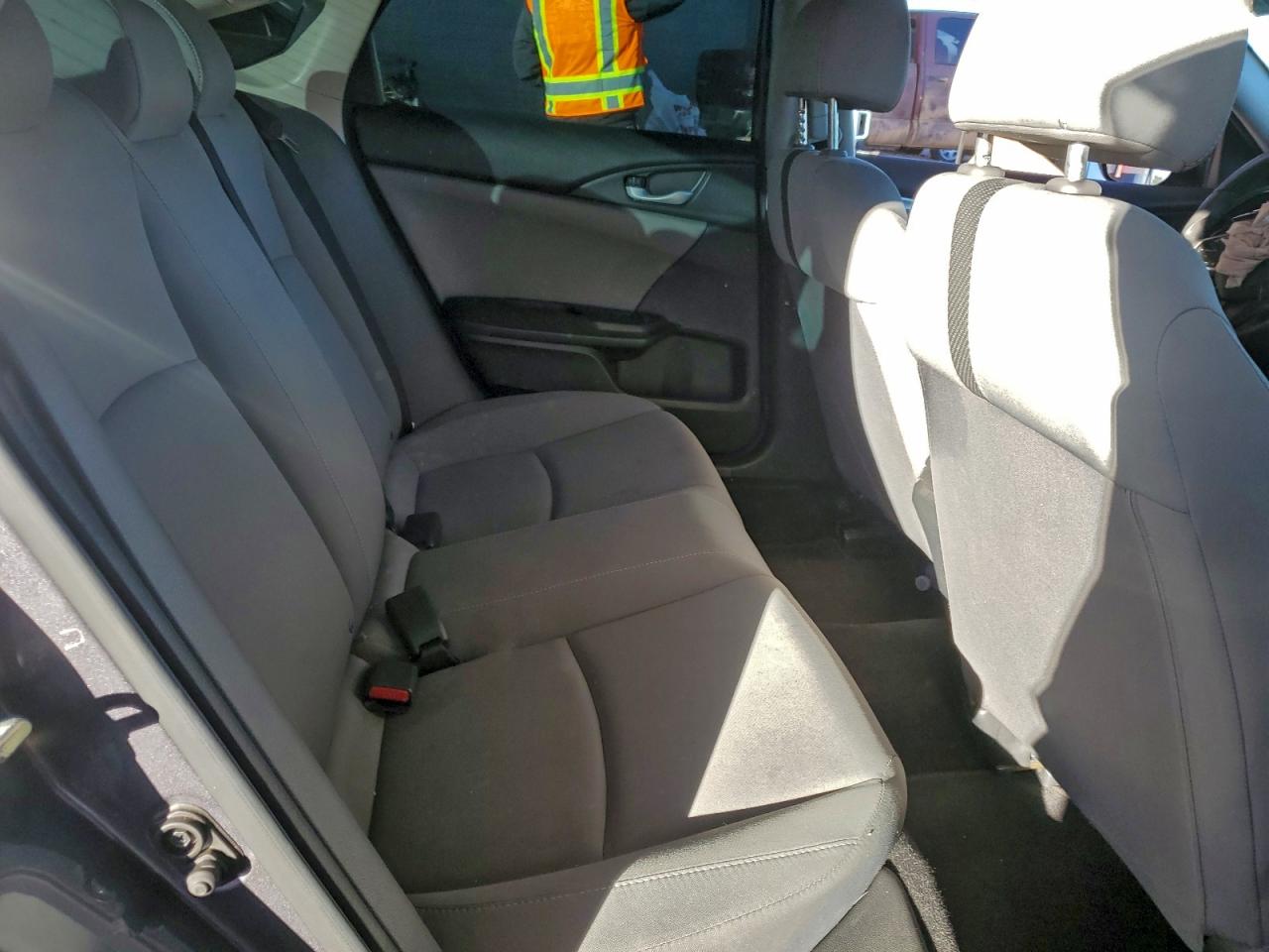 2016 HONDA CIVIC LX photo 10