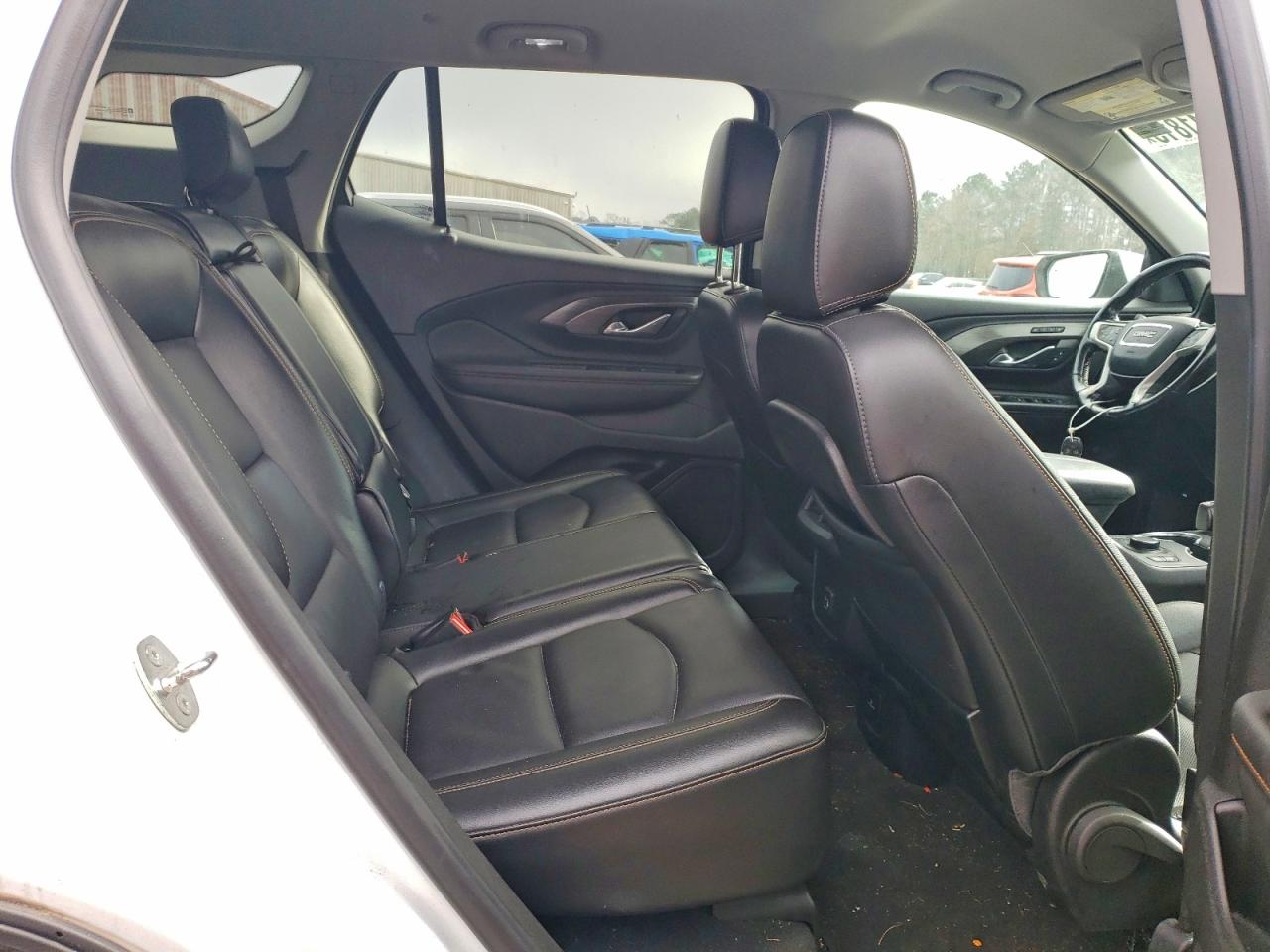 2019 GMC TERRAIN SLT photo 10