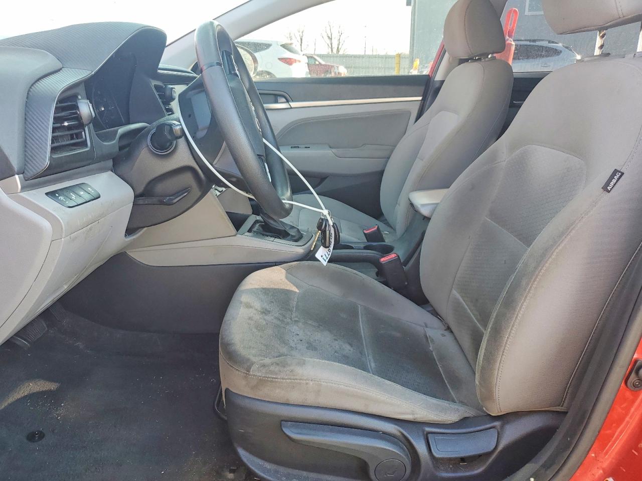 2020 HYUNDAI ELANTRA SEL photo 7