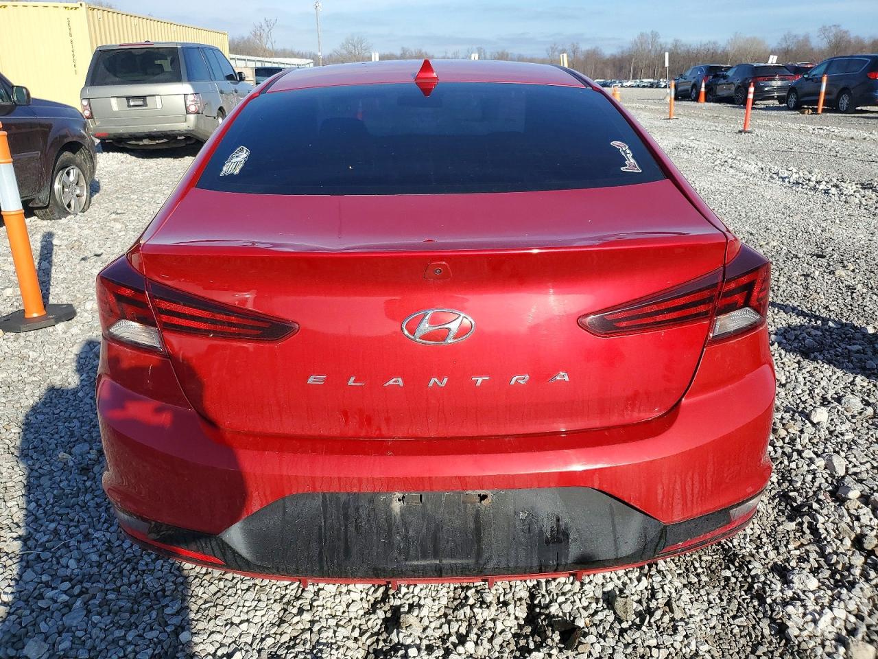 2020 HYUNDAI ELANTRA SEL photo 6